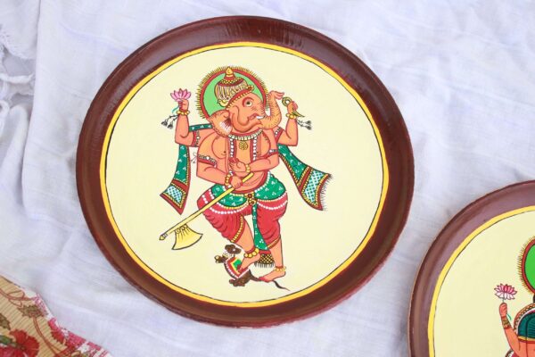 Wall Plates Set of 2 - Shri Ganesha and Laxmi - Image 2